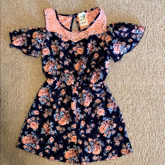 Lily Bleu Other - Girls flowered short romper